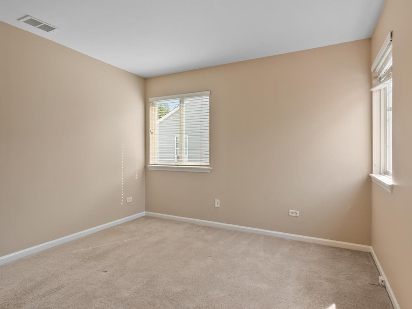 2607 Flagstone Circle