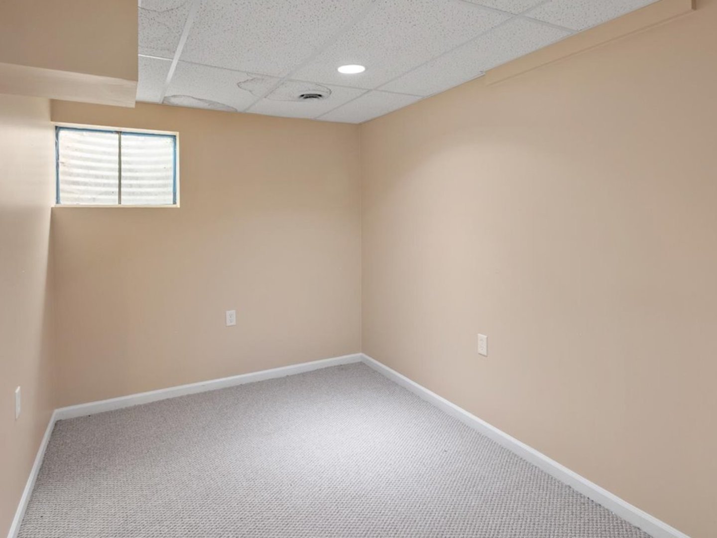 2607 Flagstone Circle