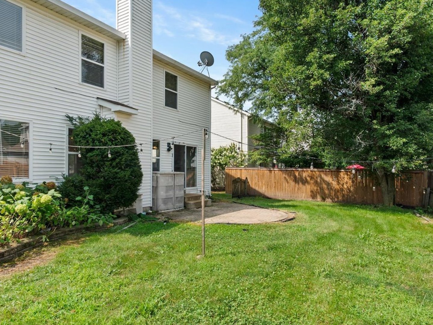 2607 Flagstone Circle