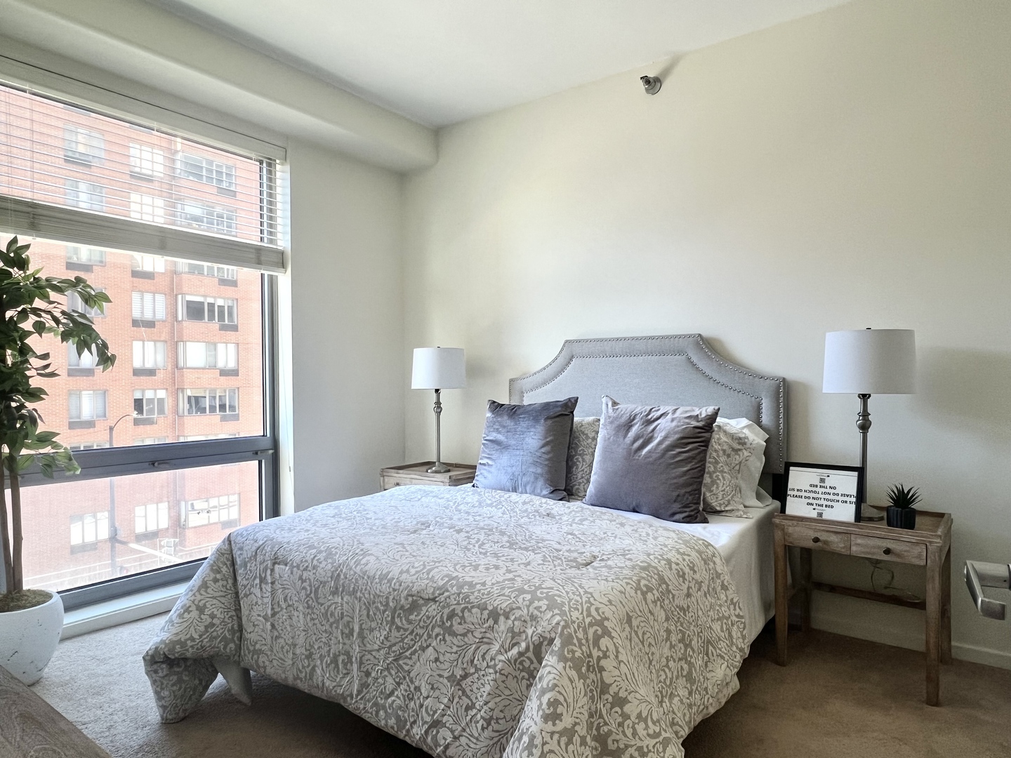 1 E 8th Street Unit: 307