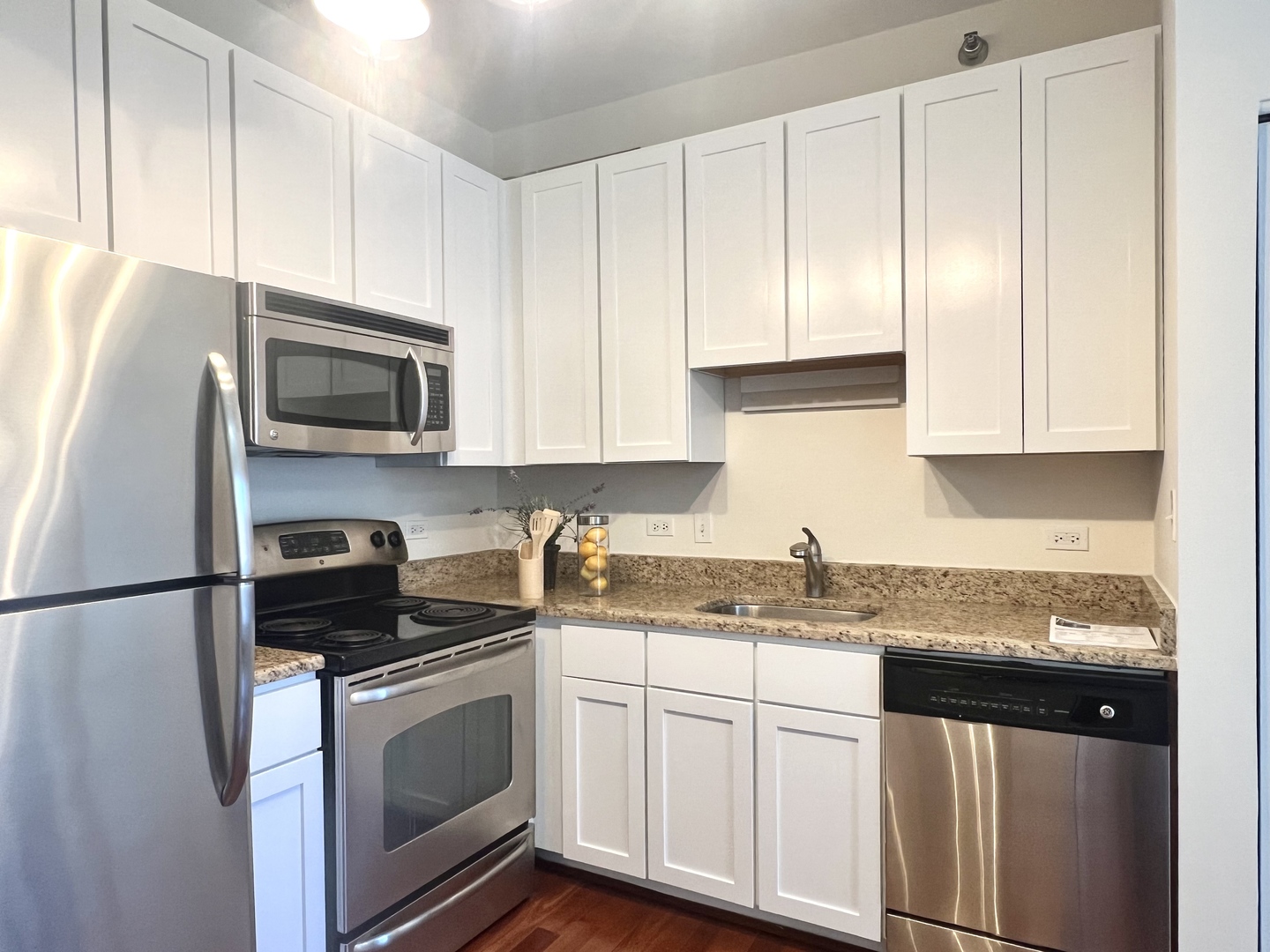 1 E 8th Street Unit: 307