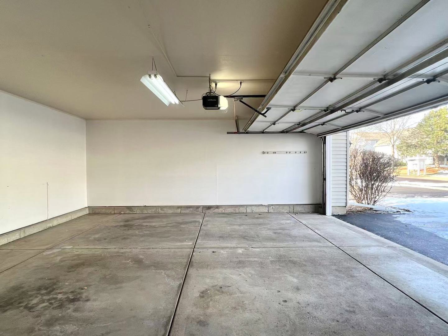 3356 Ravinia Circle Unit: 3356