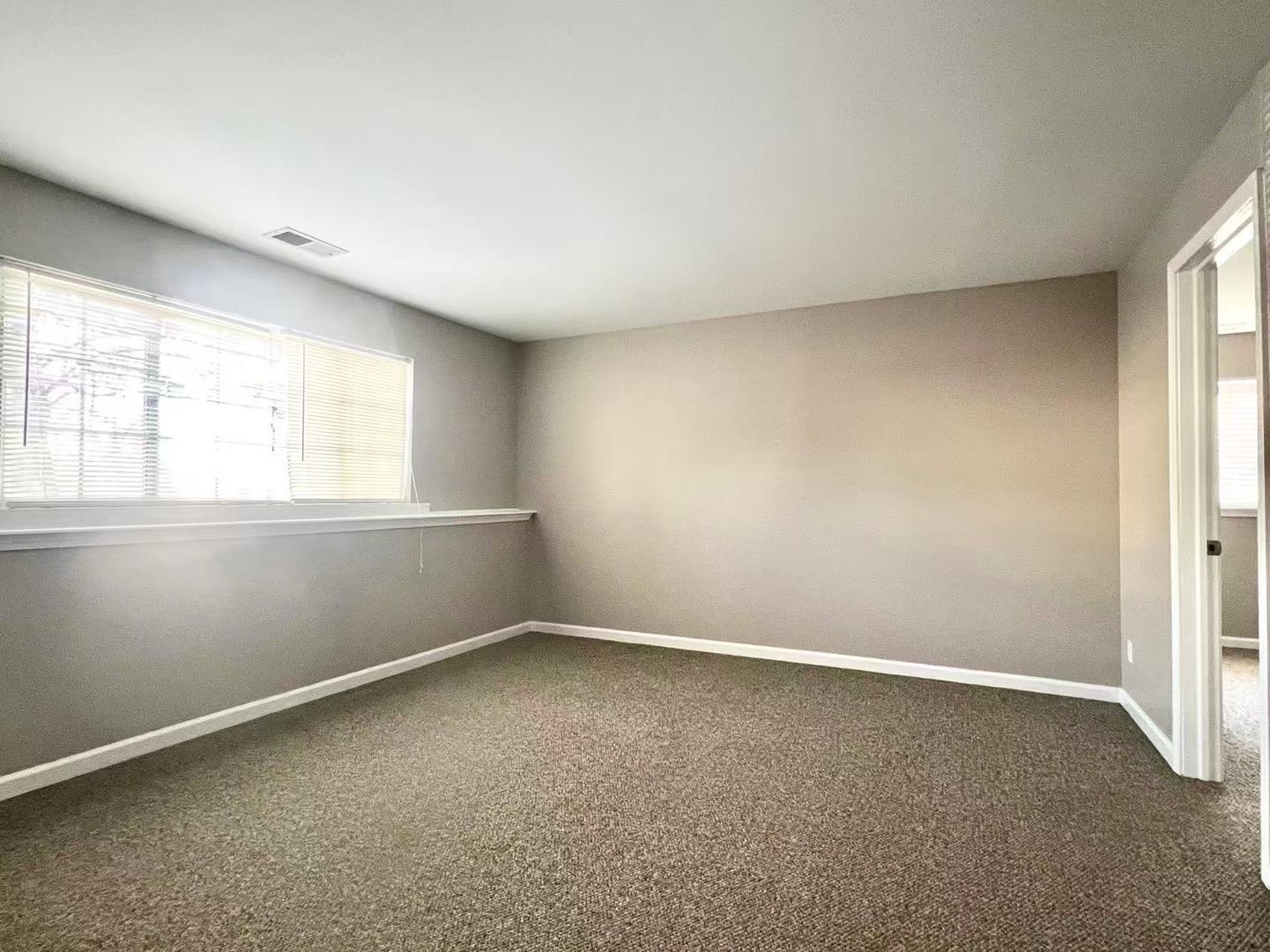 3356 Ravinia Circle Unit: 3356