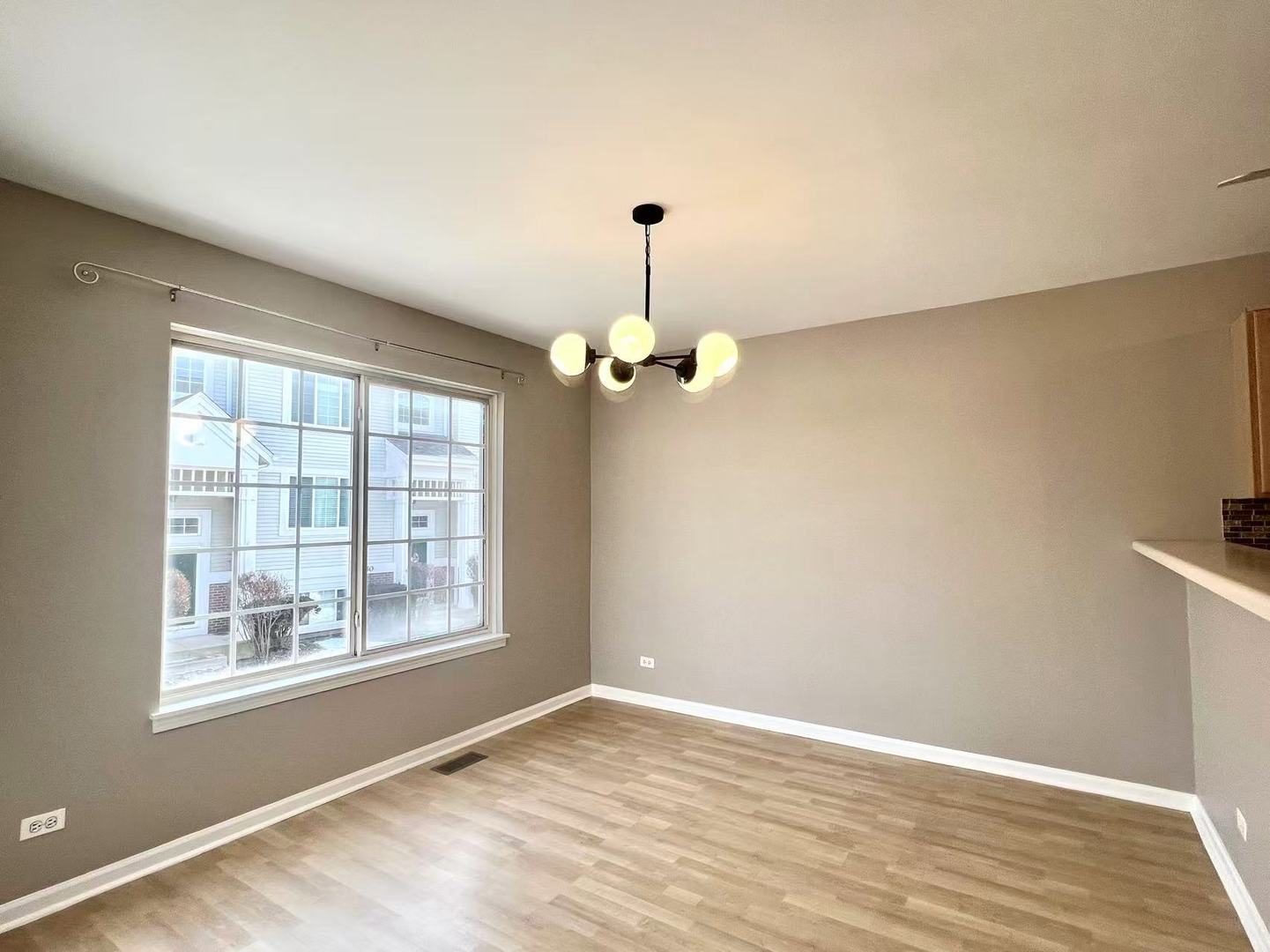 3356 Ravinia Circle Unit: 3356