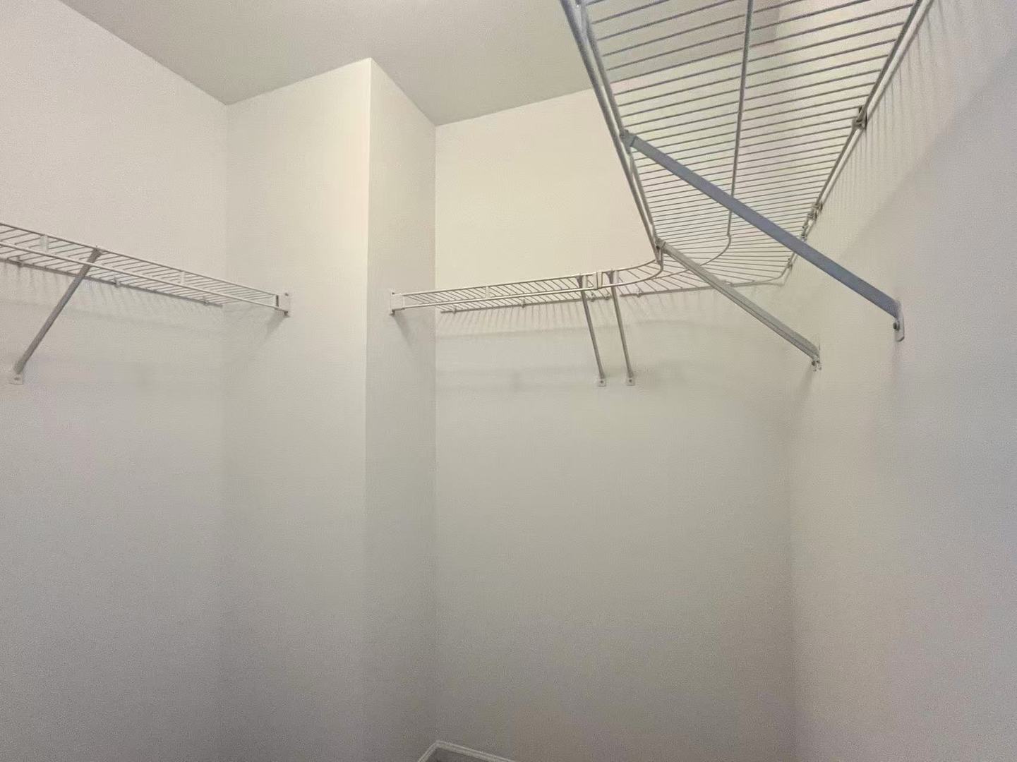 3356 Ravinia Circle Unit: 3356