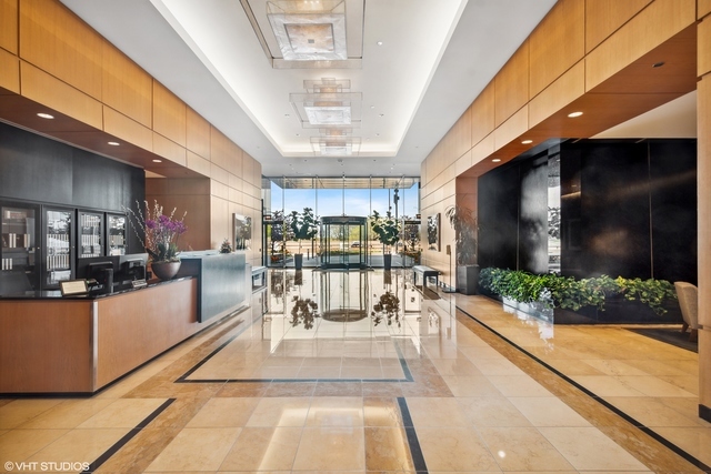 600 N LAKE SHORE Drive Unit: 1505