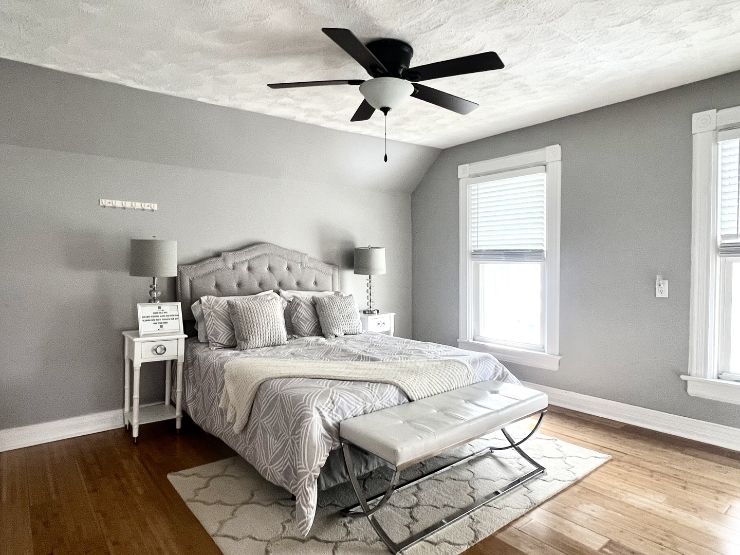 7113 Clarendon Hills Road