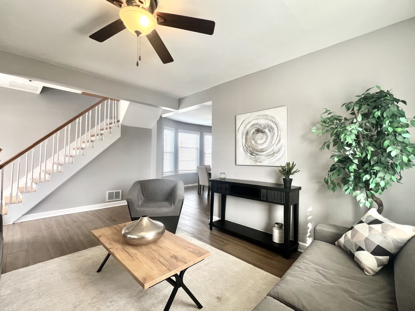 7113 Clarendon Hills Road