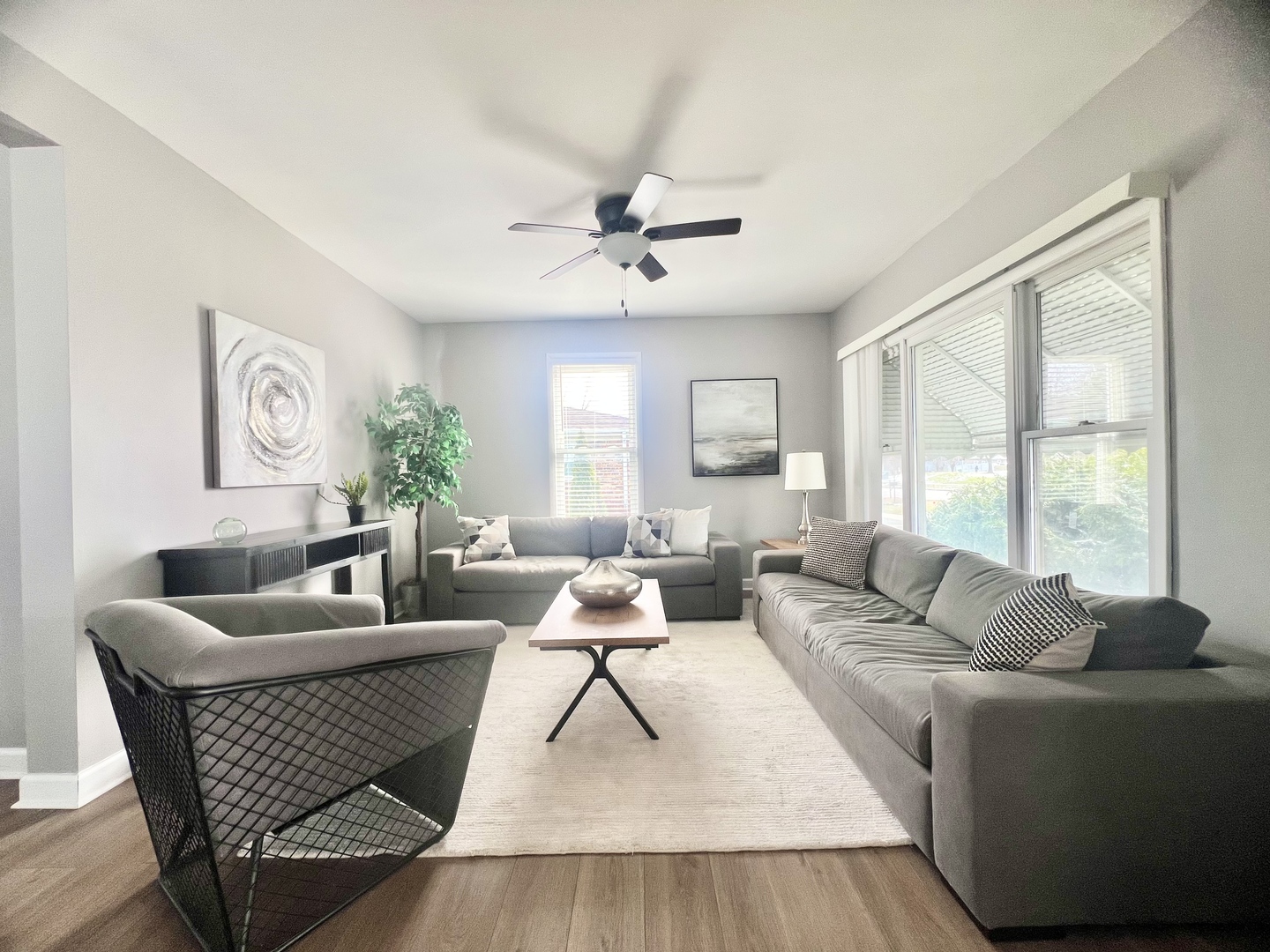 7113 Clarendon Hills Road