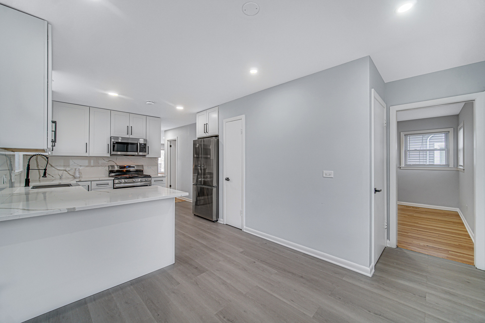 2219 N 74th Court