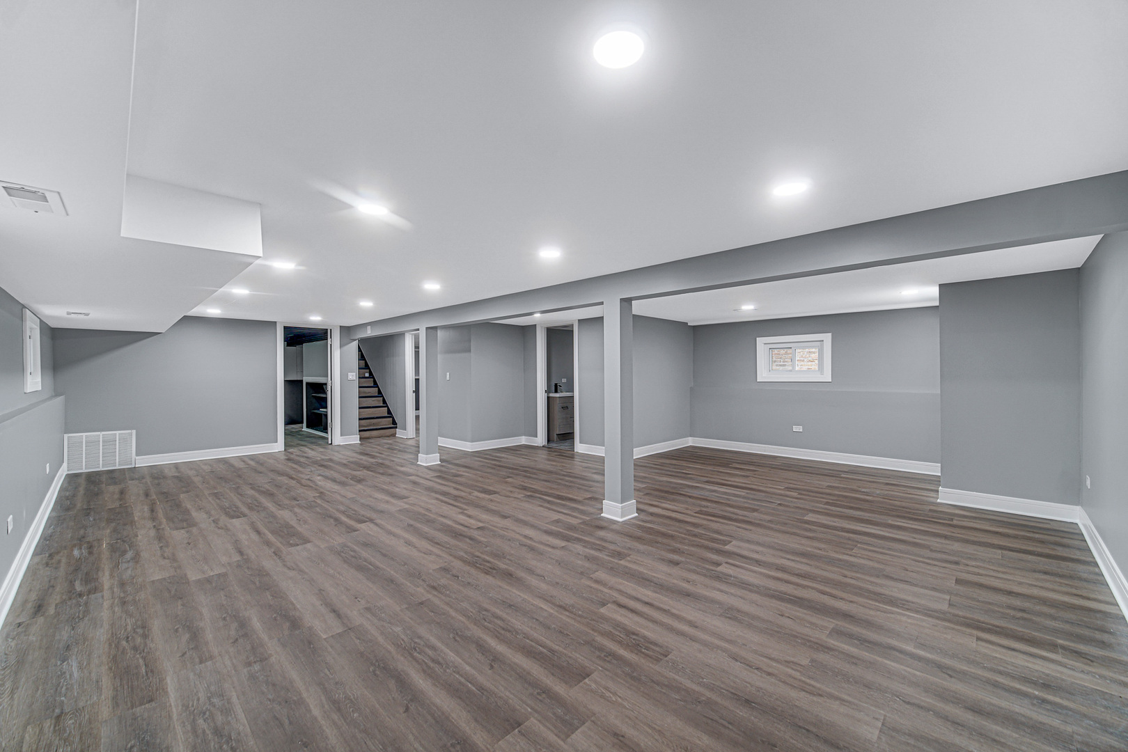 2219 N 74th Court