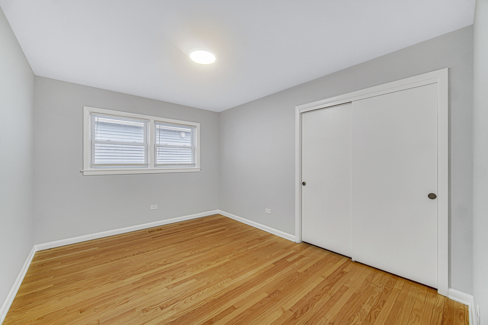 2219 N 74th Court