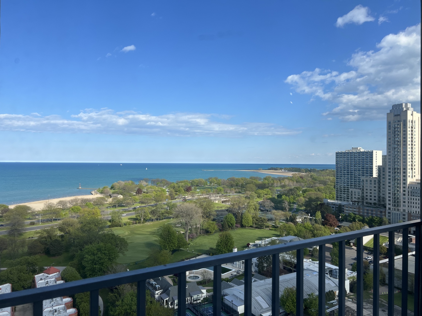 5320 N Sheridan Road Unit: 2203