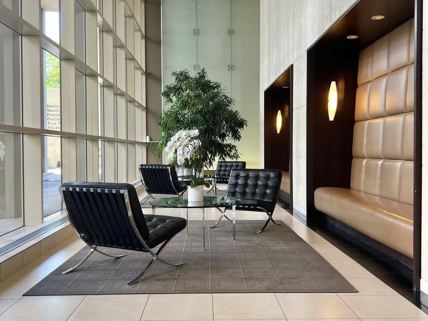 5320 N Sheridan Road Unit: 2203