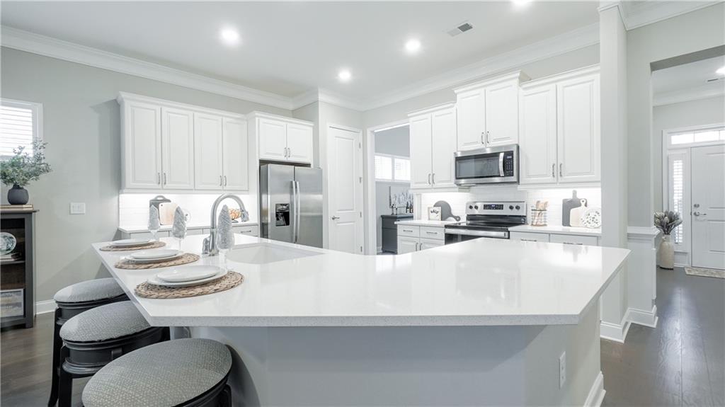 2625 Essex Glen Cove