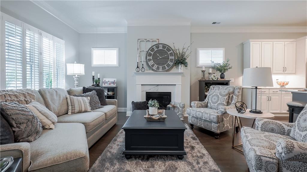 2625 Essex Glen Cove