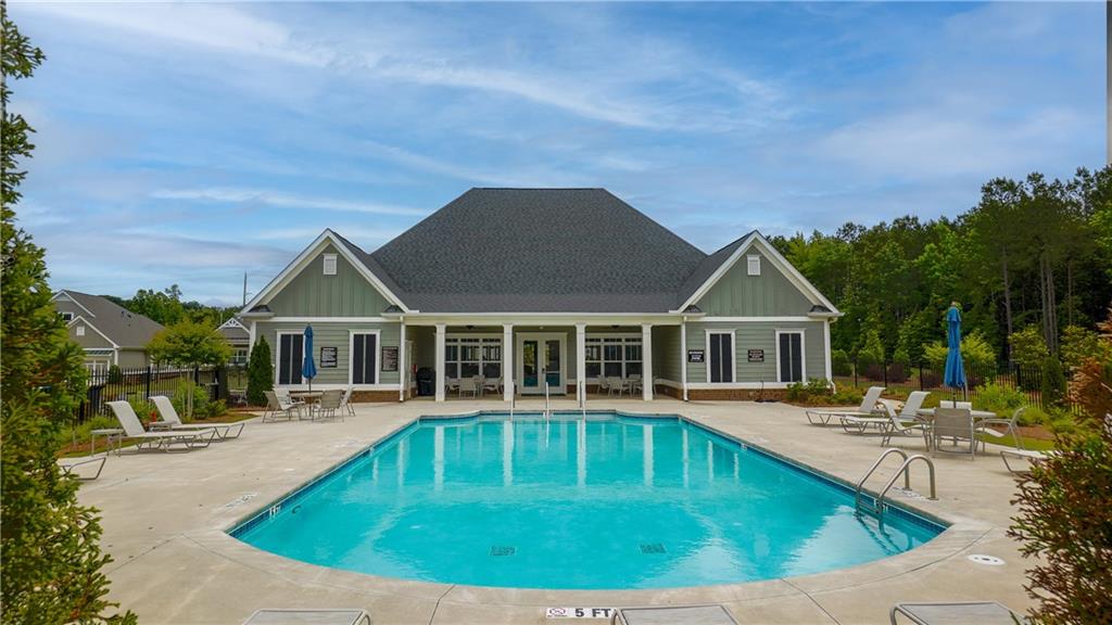 2625 Essex Glen Cove