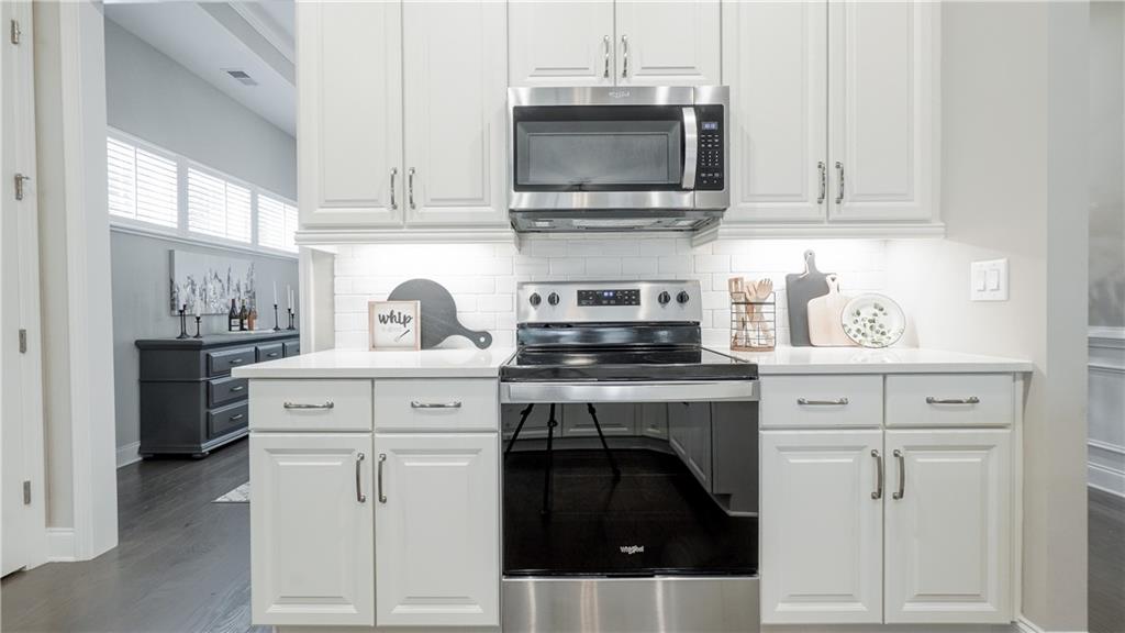 2625 Essex Glen Cove