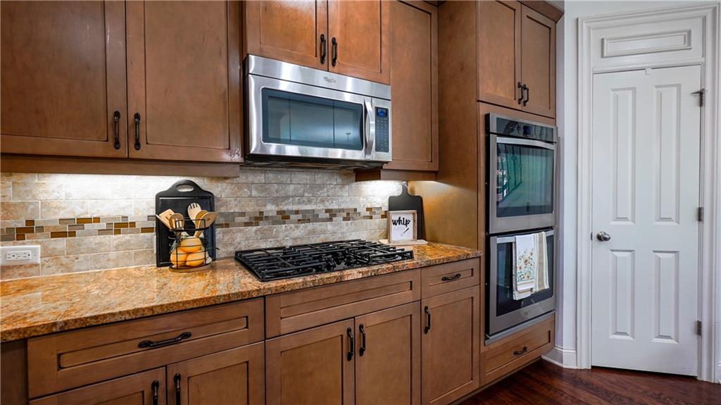 7005 Jamestown Drive