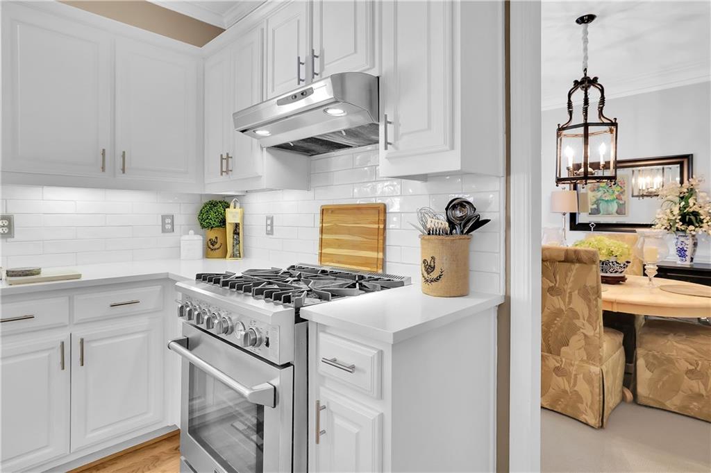 6425 Stream Side Court