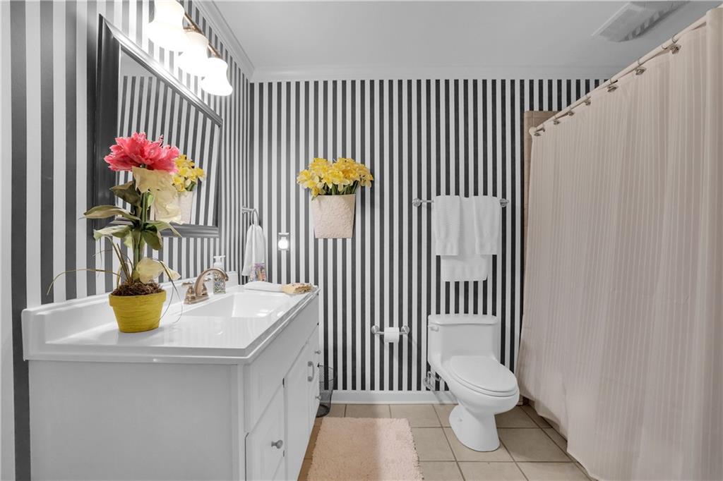 6425 Stream Side Court