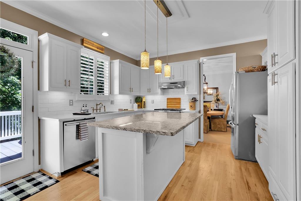 6425 Stream Side Court