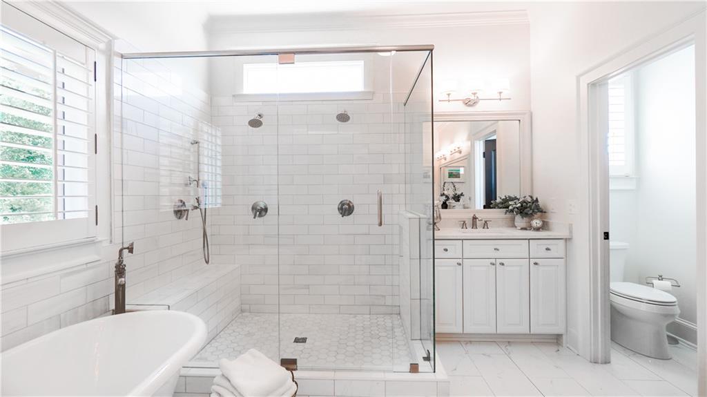 9075 Ivyshaw Landing