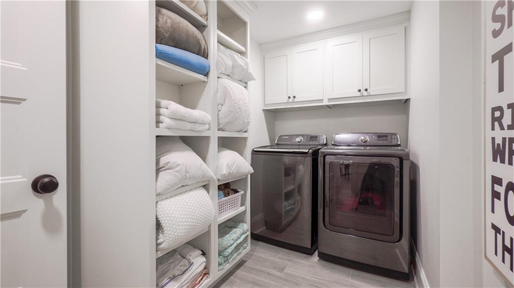 9075 Ivyshaw Landing