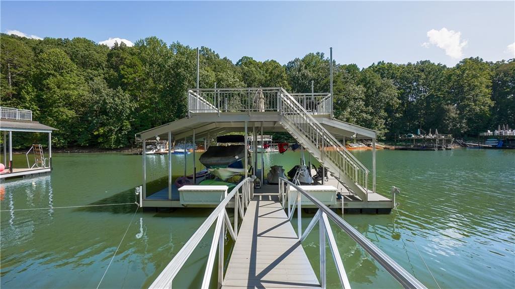 9075 Ivyshaw Landing