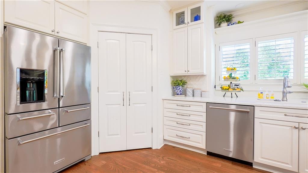 9075 Ivyshaw Landing