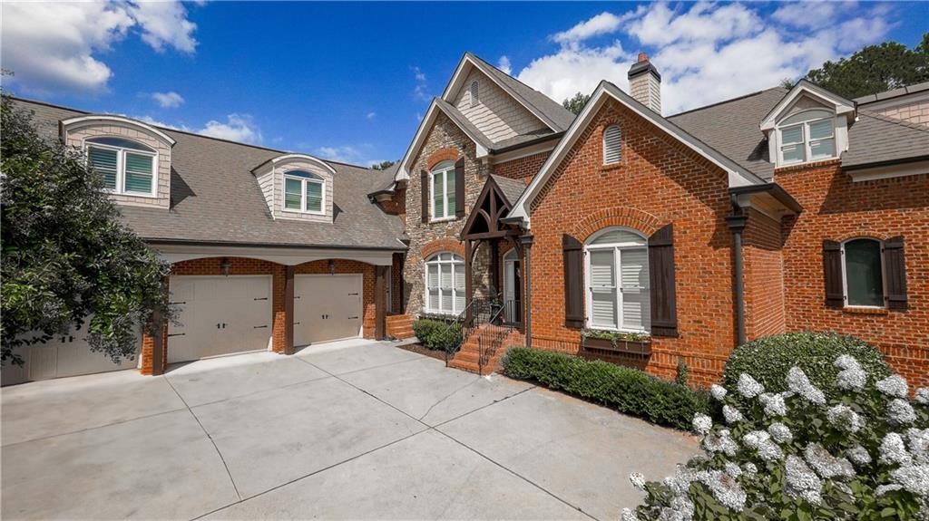 9075 Ivyshaw Landing