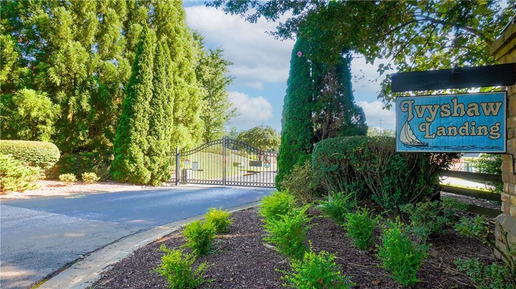 9065 Ivyshaw Landing