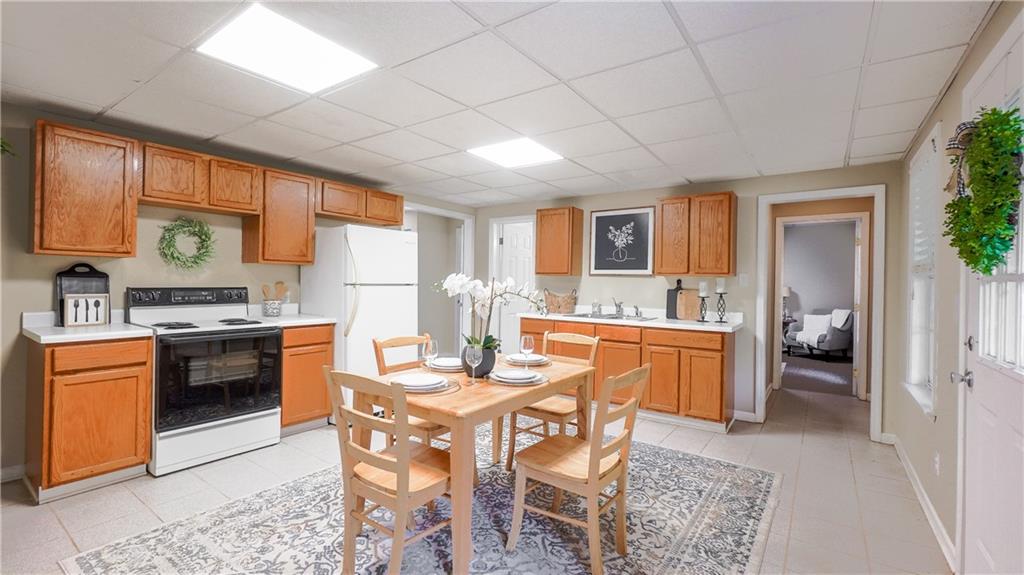 7464 Shadburn Ferry Road