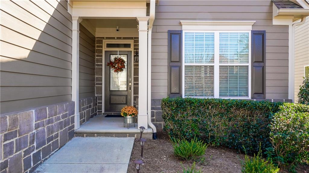 3619 Majestic Oak Drive SW