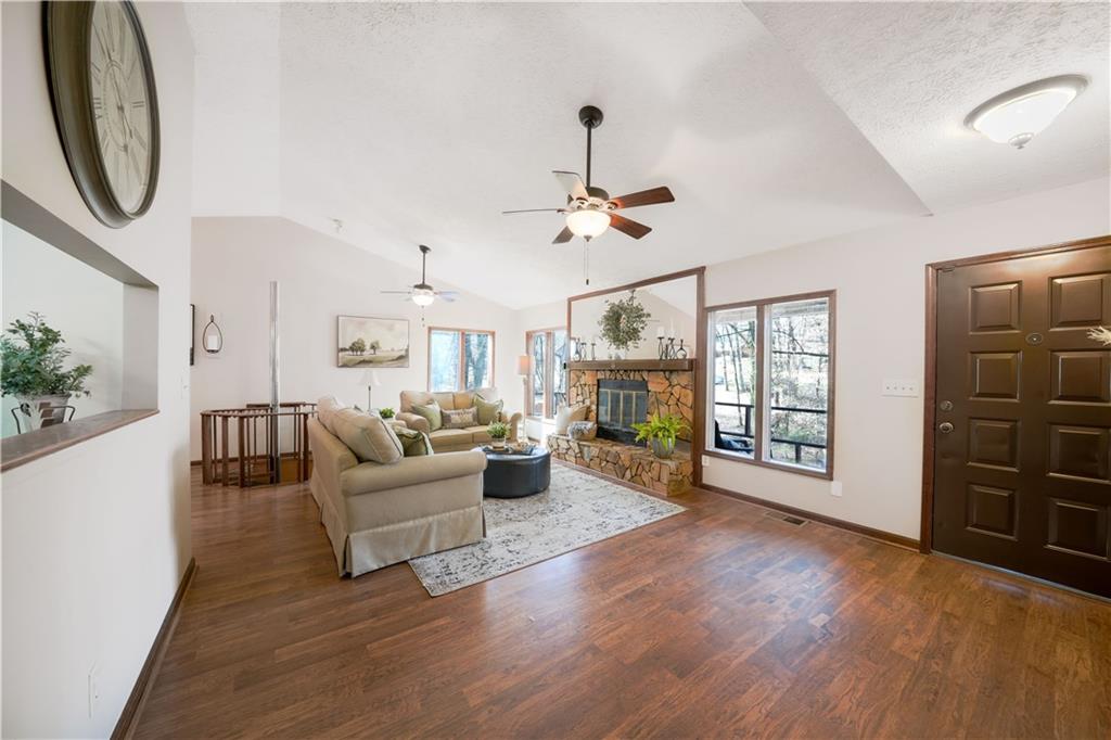 1298 Shiloh Trail NW