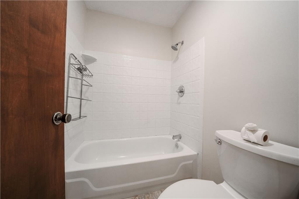 1298 Shiloh Trail NW