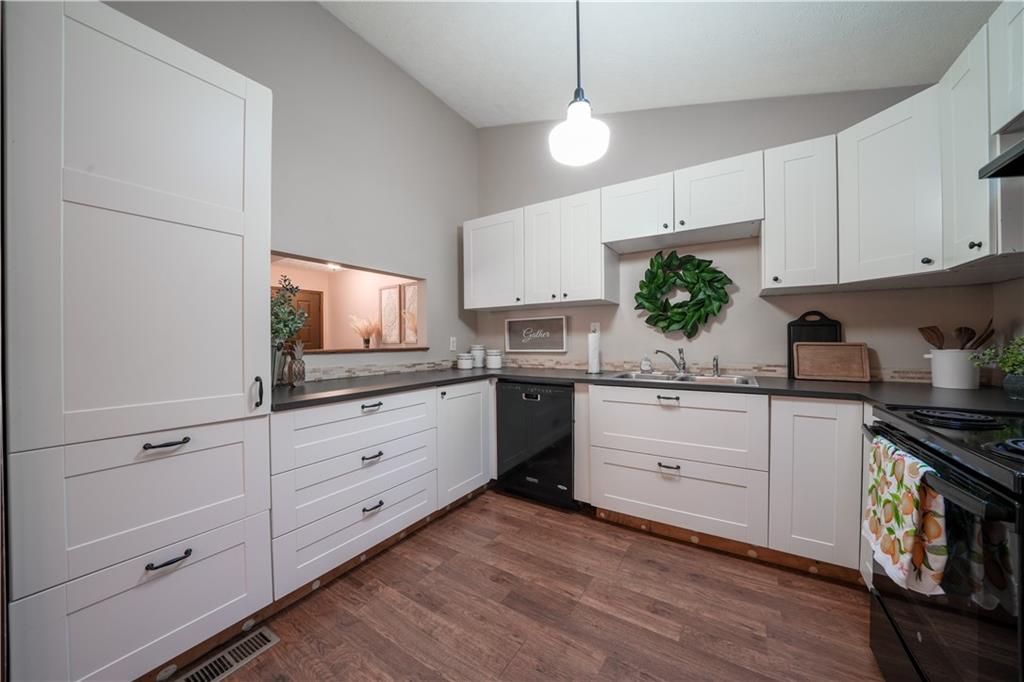 1298 Shiloh Trail NW