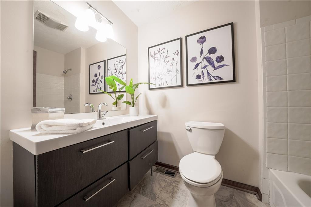 1298 Shiloh Trail NW