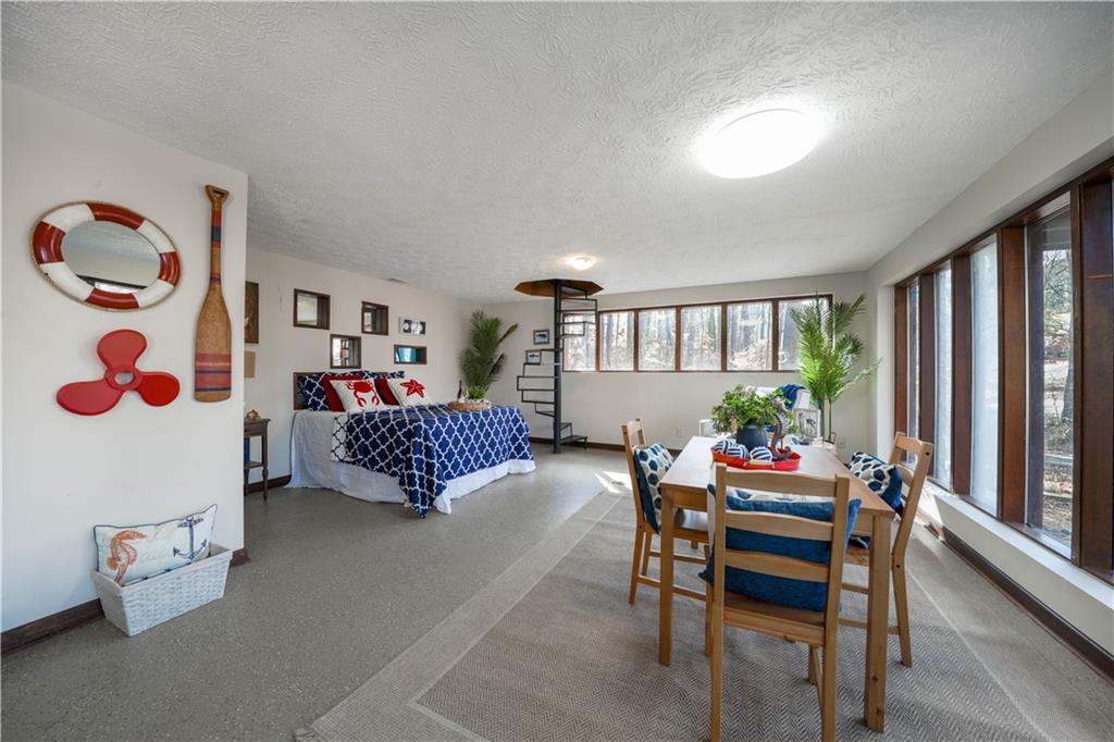 1298 Shiloh Trail NW