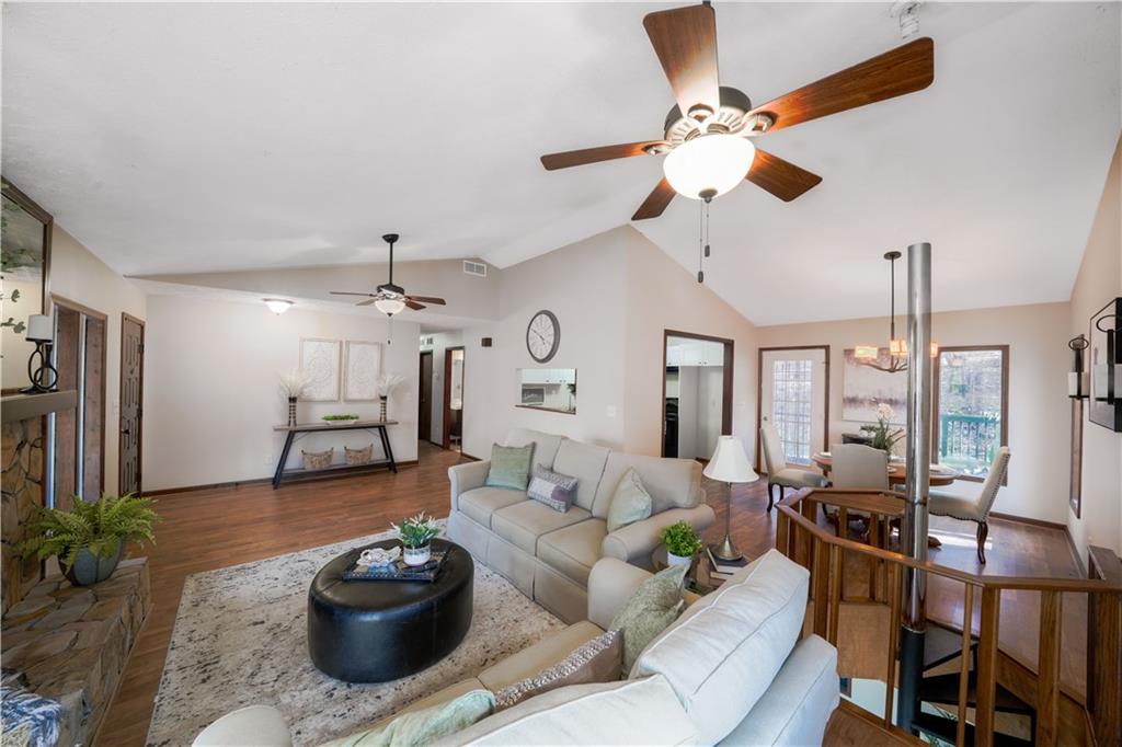 1298 Shiloh Trail NW