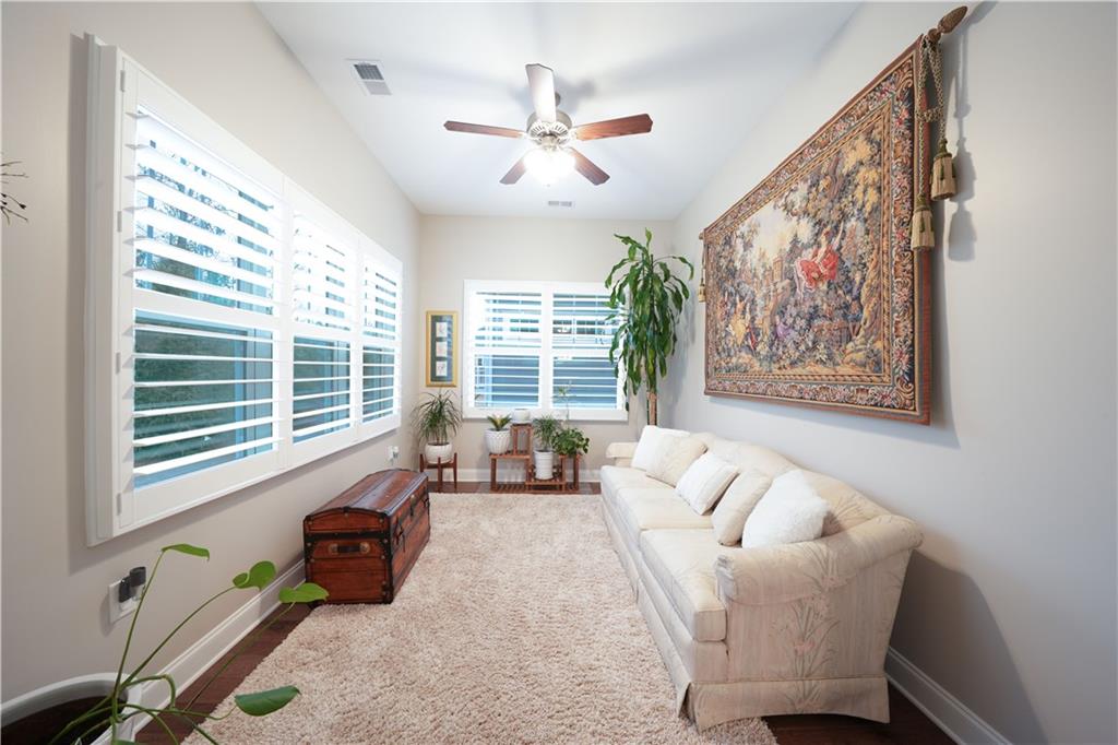 2540 Essex Glen Cove