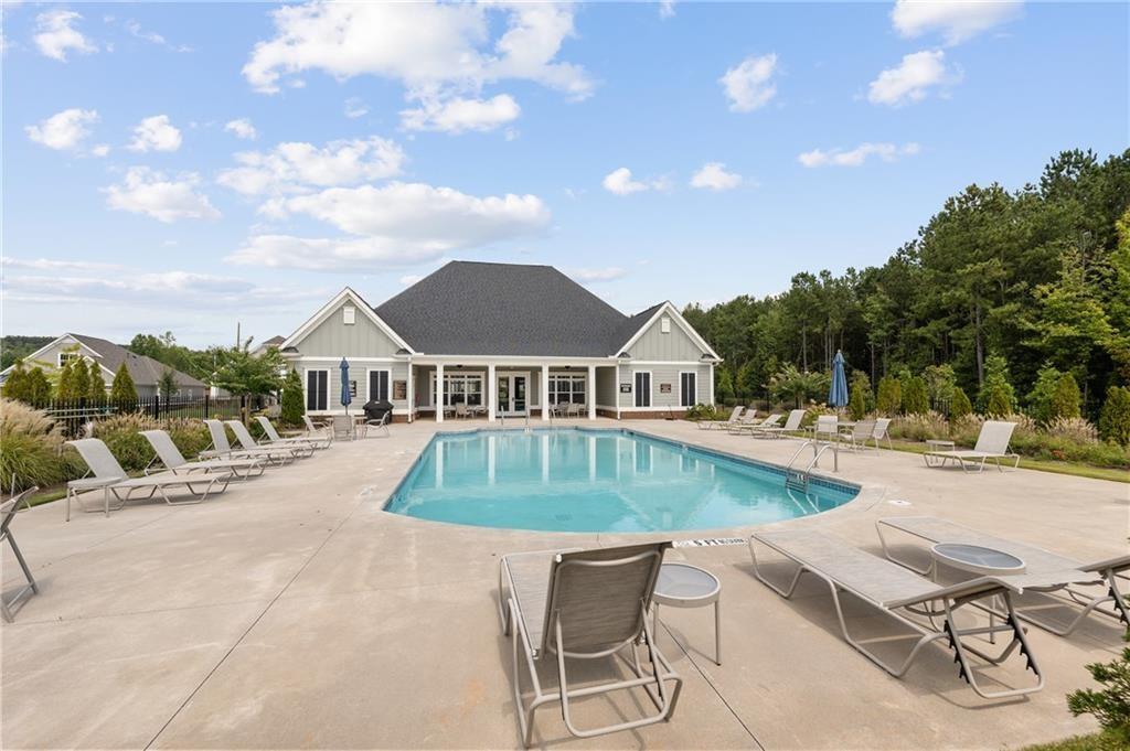 2540 Essex Glen Cove