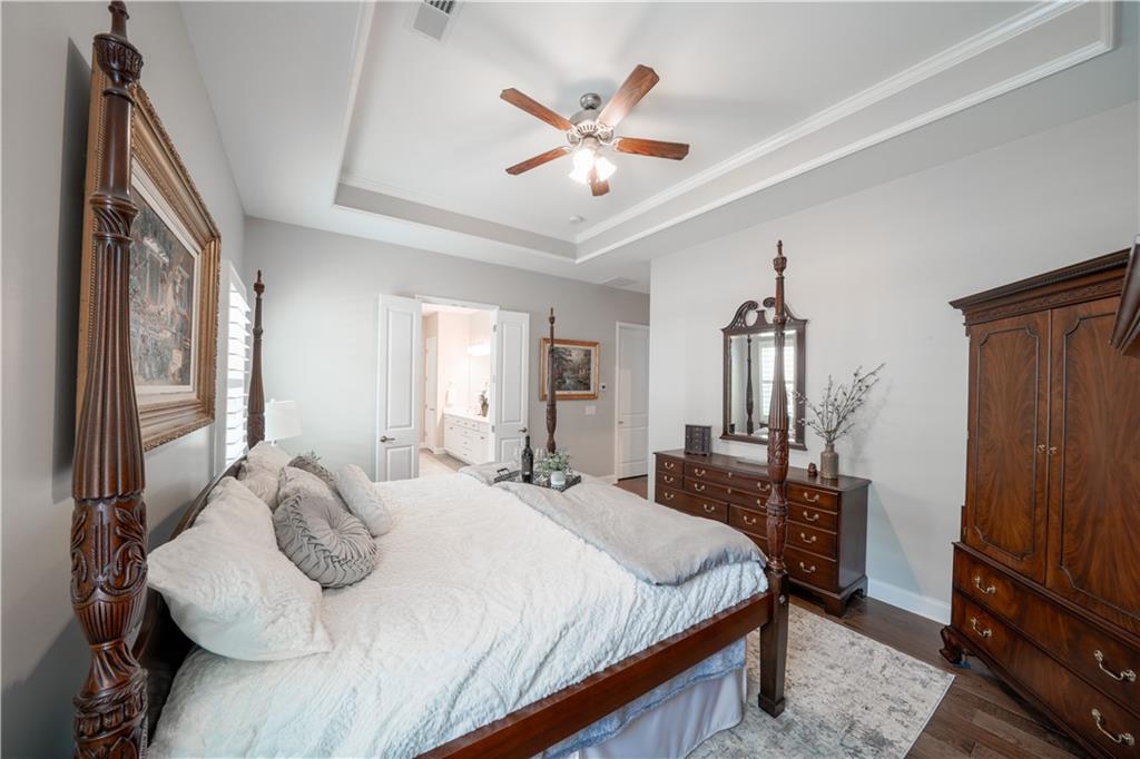 2540 Essex Glen Cove