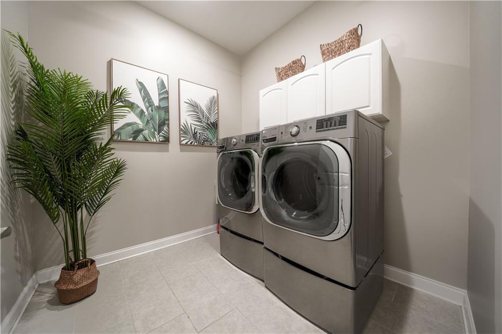 2540 Essex Glen Cove