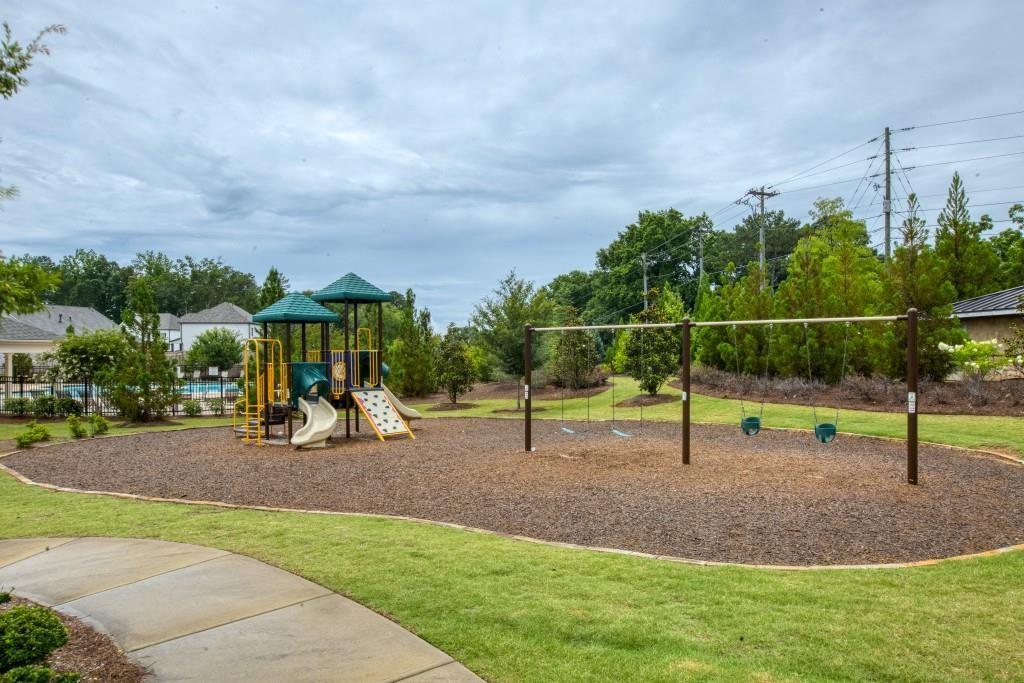 4520 Sunflower Circle