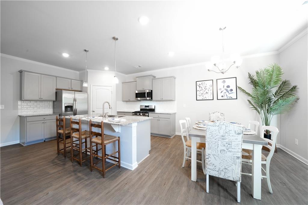 4520 Sunflower Circle