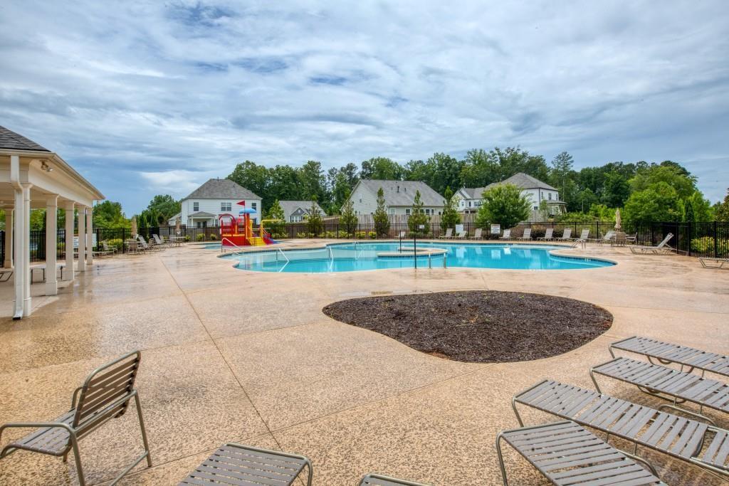 4520 Sunflower Circle