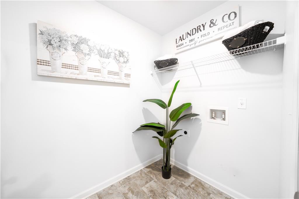 4520 Sunflower Circle