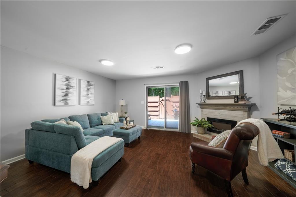 2952 Webb Bridge Road