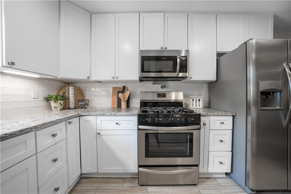 2952 Webb Bridge Road